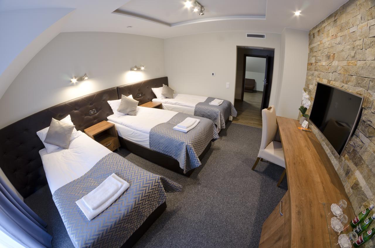 Bed and Breakfast Lando Tarnowskie Góry Exterior foto